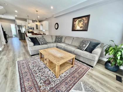 Photo 8 at 24282 101a Avenue, Albion, Maple Ridge