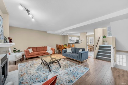 Photo 4 at 73 - 2450 Hawthorne Avenue, Central Pt Coquitlam, Port Coquitlam