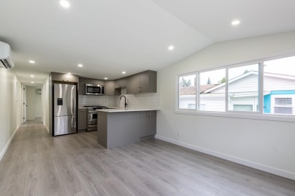 Photo 6 at 18 - 21163 Lougheed Highway, Southwest Maple Ridge, Maple Ridge