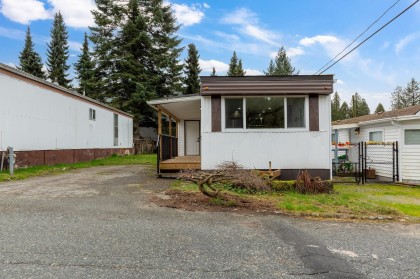 Photo 3 at 18 - 21163 Lougheed Highway, Southwest Maple Ridge, Maple Ridge