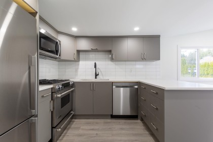 Photo 10 at 18 - 21163 Lougheed Highway, Southwest Maple Ridge, Maple Ridge