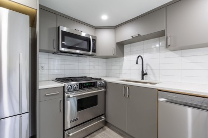 Photo 11 at 18 - 21163 Lougheed Highway, Southwest Maple Ridge, Maple Ridge