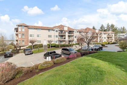 Photo 3 at 126 - 22611 116 Avenue, East Central, Maple Ridge