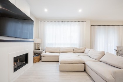 Photo 3 at 31567 Montgomery Place, Mission-West, Mission