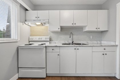 Photo 3 at 18 - 21555 Dewdney Trunk Road, West Central, Maple Ridge