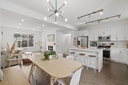 Photo 9 at 53 - 11272 240 Street, Cottonwood MR, Maple Ridge