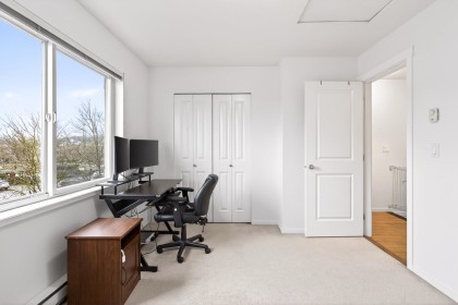 Photo 17 at 19 - 19572 Fraser Way, South Meadows, Pitt Meadows