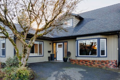 Photo 1 at 12523 Blackstock Street, West Central, Maple Ridge