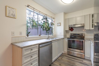 Photo 15 at 41 - 12099 237 Street, East Central, Maple Ridge