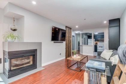 Photo 3 at 212 - 22233 River Road, West Central, Maple Ridge