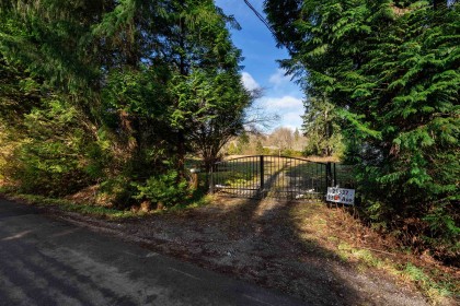 Photo 10 at 25537 130 Avenue, Websters Corners, Maple Ridge