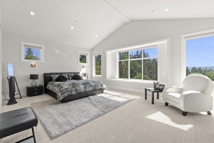 Photo 17 at 27107 River Road, Thornhill MR, Maple Ridge