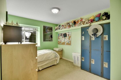 Photo 18 at 20301 Ospring Street, Southwest Maple Ridge, Maple Ridge