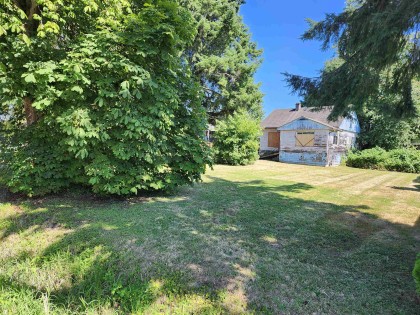 Photo 2 at 20234 Lorne Avenue, Southwest Maple Ridge, Maple Ridge