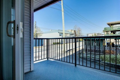 Photo 10 at 1 - 22466 North Avenue, East Central, Maple Ridge