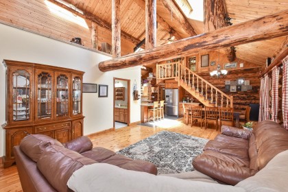 Photo 7 at 9921 Watt Street, Mission BC, Mission