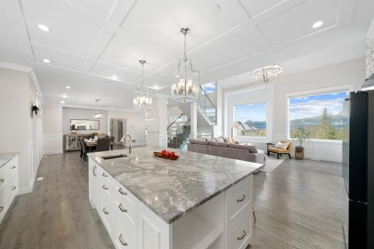 Photo 13 at 25540 Godwin Drive, Thornhill MR, Maple Ridge