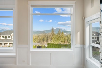 Photo 7 at 25540 Godwin Drive, Thornhill MR, Maple Ridge