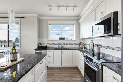 Photo 7 at 305 - 11862 226 Street, East Central, Maple Ridge