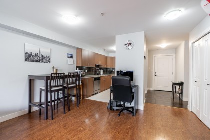 Photo 9 at 307 - 2228 Welcher Avenue, Central Pt Coquitlam, Port Coquitlam