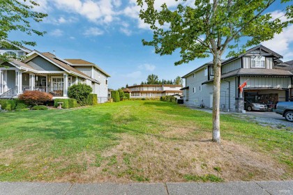 Photo 1 at 23217 117 Avenue, Cottonwood MR, Maple Ridge