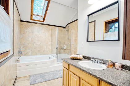 Photo 9 at 11267 Palmer Rolph Street, Thornhill MR, Maple Ridge