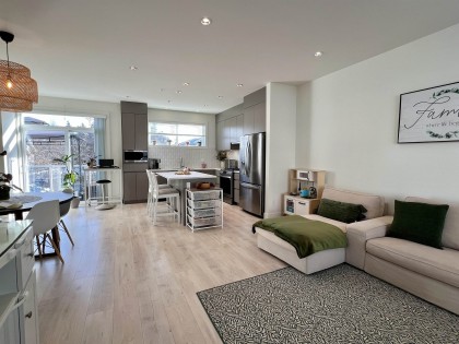 Photo 6 at 18 - 23785 Dewdney Trunk Road, East Central, Maple Ridge