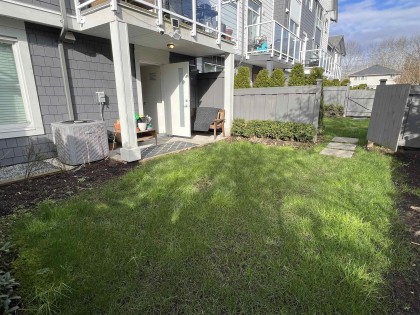 Photo 15 at 18 - 23785 Dewdney Trunk Road, East Central, Maple Ridge