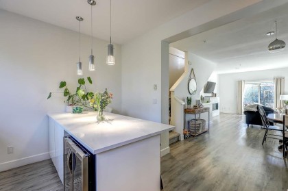 Photo 10 at 53 - 19572 Fraser Way, South Meadows, Pitt Meadows