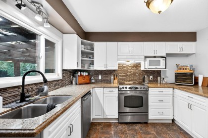 Photo 10 at 11760 272 Street, Whonnock, Maple Ridge