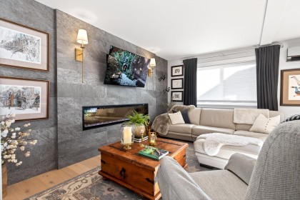 Photo 12 at 306 - 2344 Atkins Avenue, Central Pt Coquitlam, Port Coquitlam