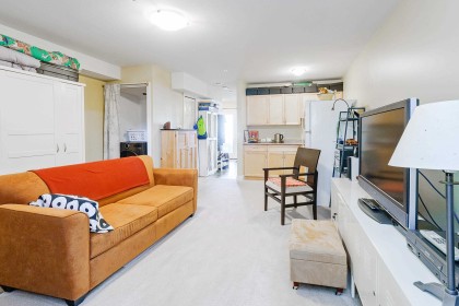 Photo 9 at 2018 Fraser Avenue, Glenwood PQ, Port Coquitlam