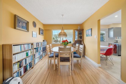 Photo 11 at 11645 195a Street, South Meadows, Pitt Meadows