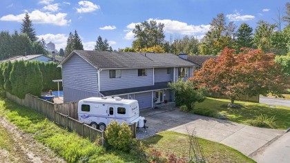 Photo 1 at 2160 Dorset Avenue, Glenwood PQ, Port Coquitlam