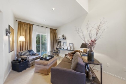 Photo 7 at 14 - 11355 Cottonwood Drive, Cottonwood MR, Maple Ridge