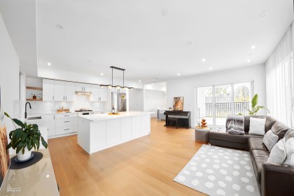 Photo 3 at 23962 120b Avenue, East Central, Maple Ridge