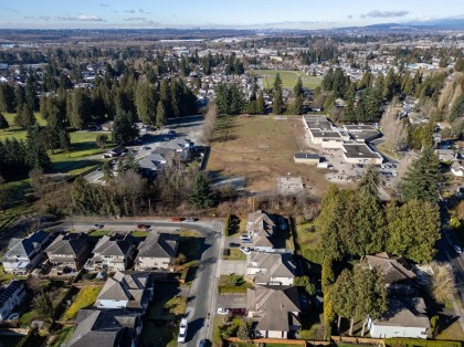 Photo 9 at 20886 River Road, Southwest Maple Ridge, Maple Ridge