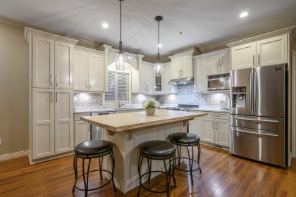 Photo 3 at 21514 Donovan Avenue, West Central, Maple Ridge