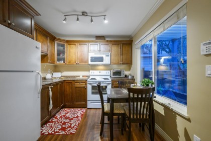 Photo 25 at 21514 Donovan Avenue, West Central, Maple Ridge