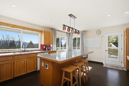 Photo 7 at 34639 Dunn Street, Hatzic, Mission