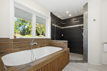 Photo 14 at 34639 Dunn Street, Hatzic, Mission