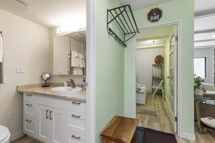 Photo 2 at 306B - 21000 Enzian Way, Hemlock, Mission