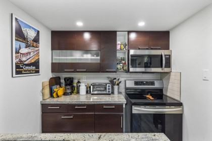 Photo 16 at 306B - 21000 Enzian Way, Hemlock, Mission