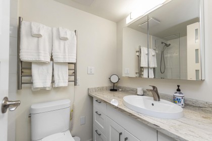 Photo 3 at 306B - 21000 Enzian Way, Hemlock, Mission