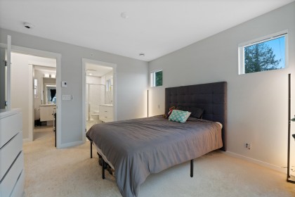 Photo 12 at 1904 - 11295 Pazarena Place, East Central, Maple Ridge