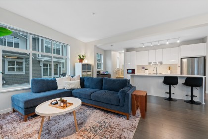 Photo 7 at 1904 - 11295 Pazarena Place, East Central, Maple Ridge