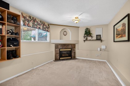 Photo 13 at 21149 Glenwood Avenue, Northwest Maple Ridge, Maple Ridge