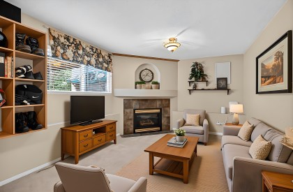 Photo 12 at 21149 Glenwood Avenue, Northwest Maple Ridge, Maple Ridge