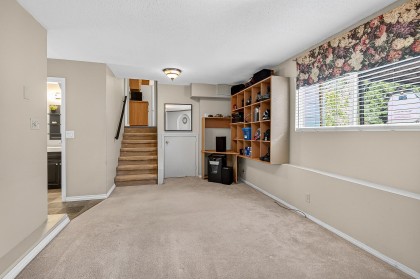 Photo 14 at 21149 Glenwood Avenue, Northwest Maple Ridge, Maple Ridge