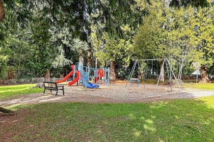 Photo 31 at 21149 Glenwood Avenue, Northwest Maple Ridge, Maple Ridge